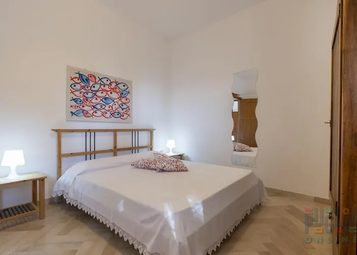 Casa Lu Sule Puglia On Line בית נופש טורה ואדו