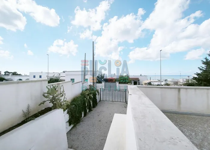 Casa Lu Sule Puglia On Line בית נופש